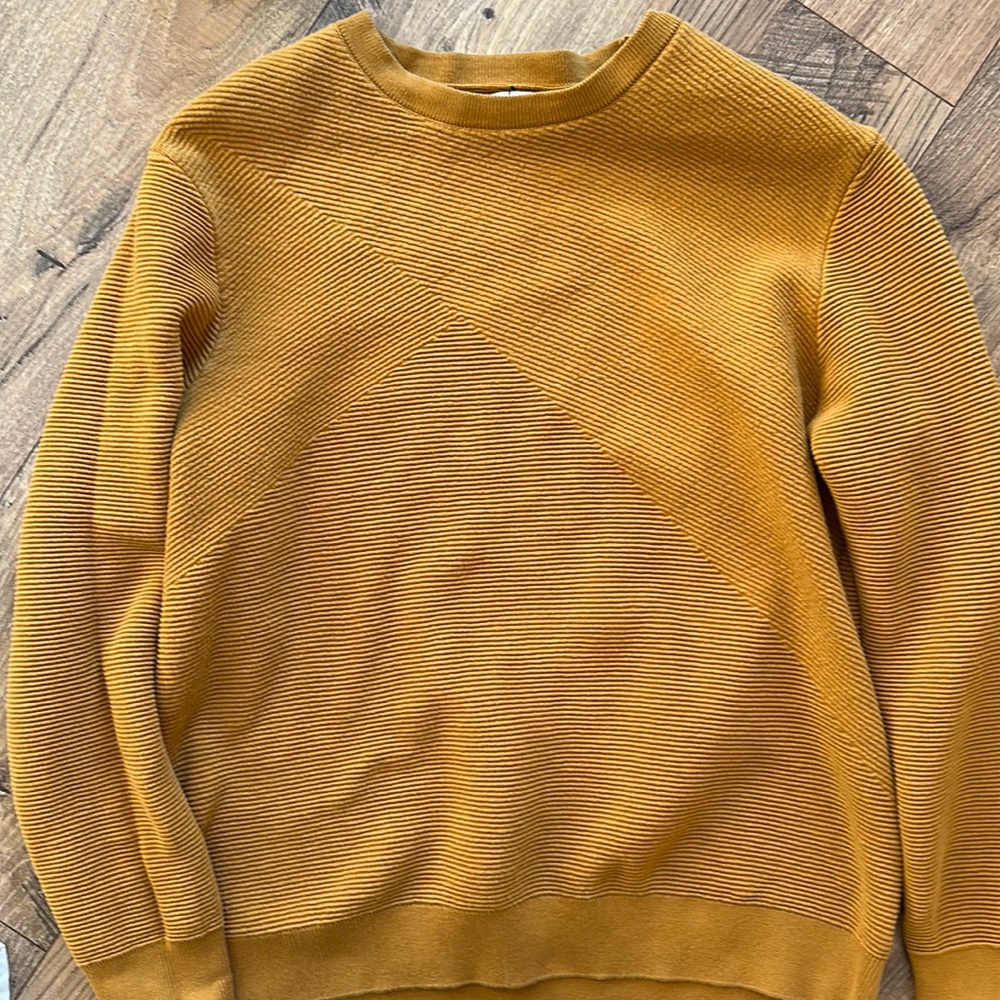 Zara sweatshirt